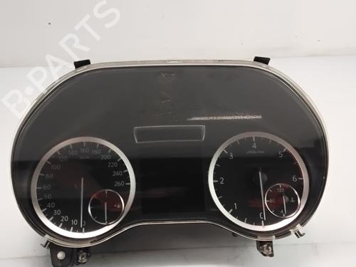 Instrument cluster INFINITI QX30 2.2 D AWD | BP28814058C47