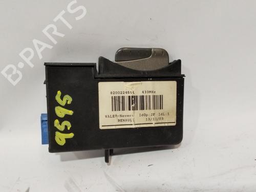 Used Ignition barrel RENAULT LAGUNA II (BG0/1_) [2001-2007]  28186382