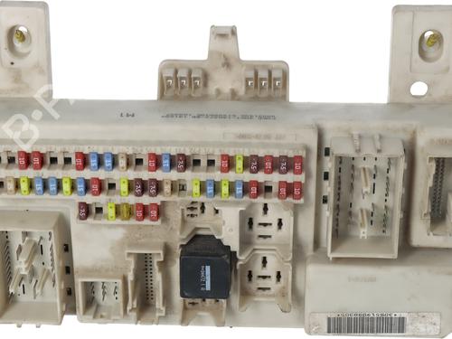 Used Fuse box Fuse box FORD FOCUS II Saloon (DB_, FCH, DH) [2005-2026] 33812582 33812582