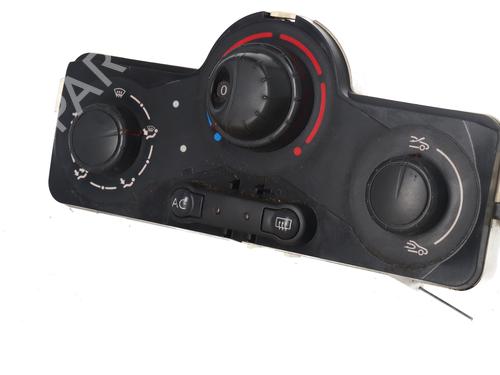 climate-control-renault-clio-iii-br01-cr01-2005-2006-2007-2008-2009-2010-2011-2012-2013-2014-37153326 main image