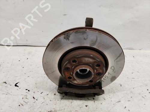 Used Right front steering knuckle RENAULT CLIO III (BR0/1, CR0/1) [2005-2014]  26701248