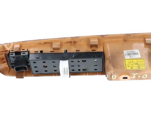 Interrupteur de vitre avant gauche KIA SORENTO I (JC)  | BP29822672I27 