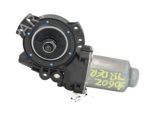 Used Right rear window motor KIA SPORTAGE III (SL) 1.7 CRDi (116 hp) 31301778