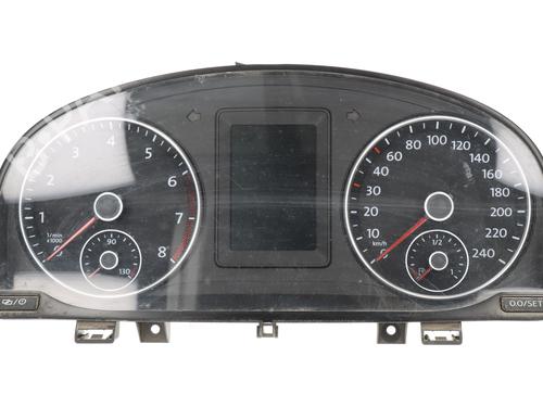 Used Instrument cluster VW TOURAN (1T3) [2010-2016]  29905338