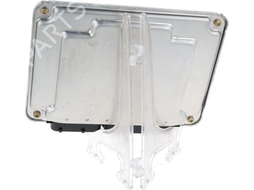 Engine control unit (ECU) VW PASSAT B5.5 (3B3)  | BP29905608M57