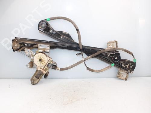 Rudehejsemekanisme Højre foran FORD FOCUS I Turnier (DNW) 1.8 Turbo DI / TDDi (90 hp) 16404573