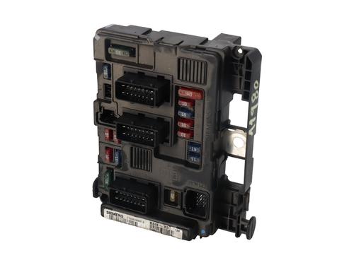 fuse-box-citroen-c5-i-dc_-2001-2002-2003-2004-2005-37013112 main image