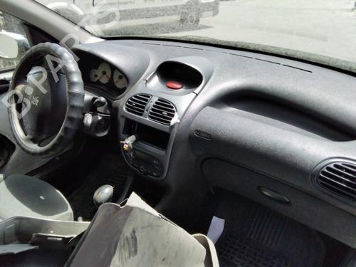 Computer motormanagement PEUGEOT 206 Hatchback (2A/C) 1.4 HDi eco 70 | BP19156948M57 