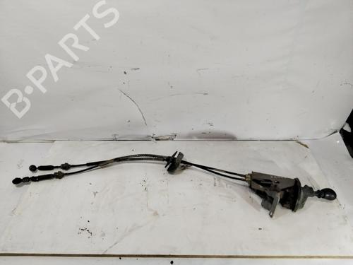 Used Gear lever Gear lever RENAULT TRAFIC II Bus (JL) 1.9 dCI 80 (JL0B) (82 hp) 34473150 34473150