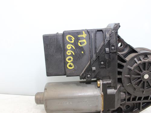 Right rear window motor VW GOLF IV (1J1)  | BP18269149E22 