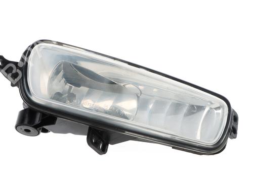 right-front-fog-light-ford-focus-iii-2010-2011-2012-2013-2014-2015-2016-2017-2018-2019-2020-33456046 main image