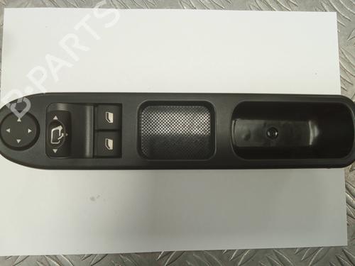 Used Left front window switch PEUGEOT 307 (3A/C) [2000-2012]  8580449
