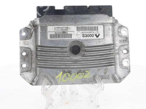 Used Engine control unit (ECU) RENAULT MEGANE II Coupé-Cabriolet (EM0/1_) [2003-2010]  30274851