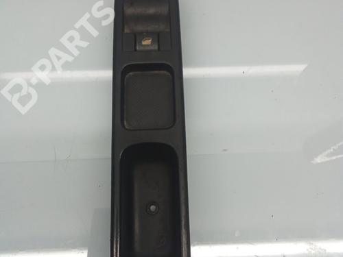 Used Right front window switch Right front window switch PEUGEOT 207 (WA_, WC_) 1.4 HDi (68 hp) 8886183 8886183