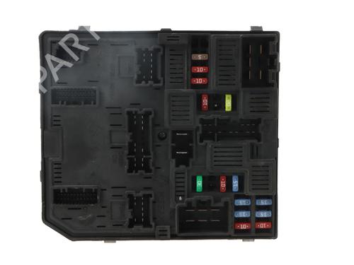 Used Fuse box Fuse box 38169860 38169860