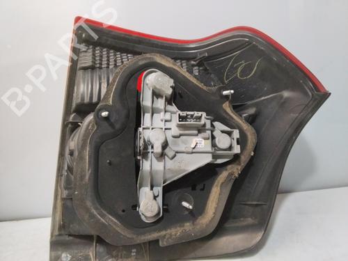 Right taillight TOYOTA COROLLA (_E12_) 2.0 D-4D (CDE120R, CDE120L_) | BP20309494C35 