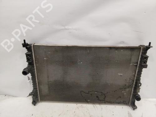 Used Water radiator CITROËN C4 Grand Picasso II (DA_, DE_) [2013-2025]  25903423