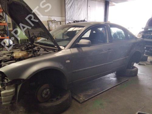 Left front steering knuckle VW PASSAT B5.5 (3B3) 1.9 TDI | BP23224624M25 