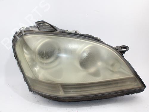 Right headlight MERCEDES-BENZ M-CLASS (W164) ML 320 CDI 4-matic (164.122) (224 hp) 26335000RE |