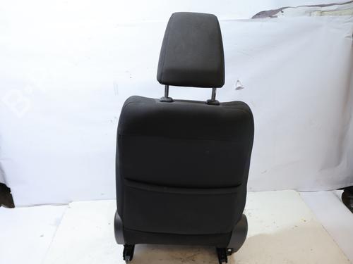 Right front seat TOYOTA AURIS (_E18_) | BP37641786C16 - Image 5