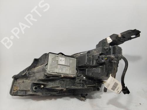 Right headlight PEUGEOT 3008 II SUV (MC_, MR_, MJ_, M4_)  | BP29721663C29 