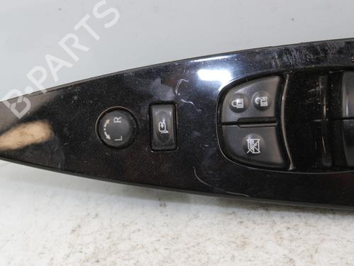 Left front window switch NISSAN LEAF (ZE0) Electric | BP17950381I27
