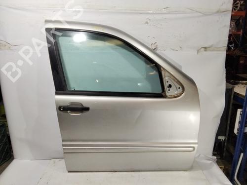 right-front-door-mercedes-benz-m-class-w163-1998-1999-2000-2001-2002-2003-2004-2005-35977649 main image