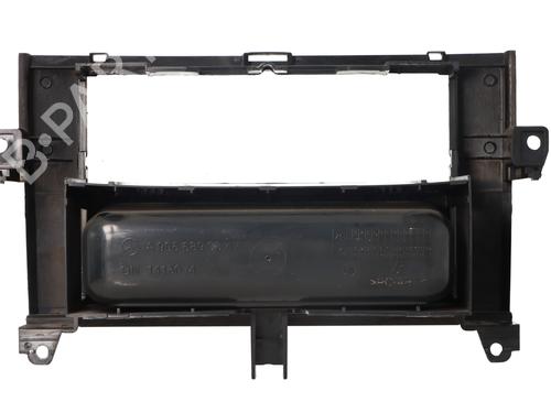 Middle console MERCEDES-BENZ VITO Bus (W639) 110 CDI (639.701, 639.703, 639.705) | BP32444406I22