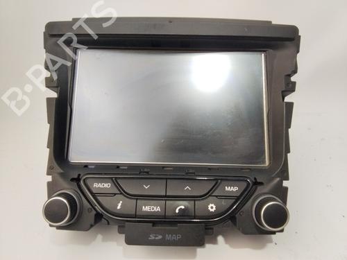 Used Radio HYUNDAI i40 I CW (VF) 1.7 CRDi (136 hp) 20851564