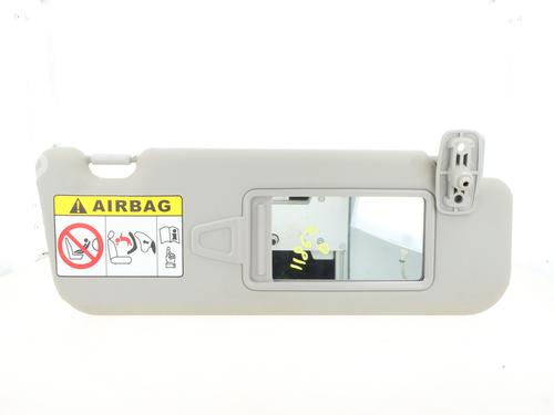 Used Right sun visor Right sun visor 37515866 37515866