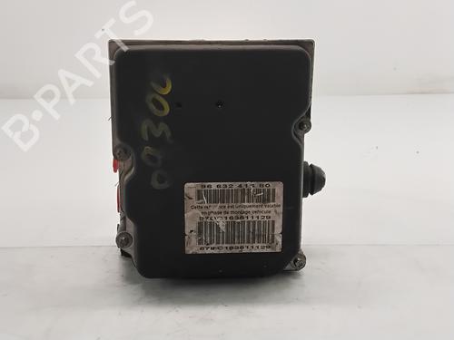 Used ABS pump PEUGEOT 307 (3A/C) 2.0 16V (136 hp) 28825978