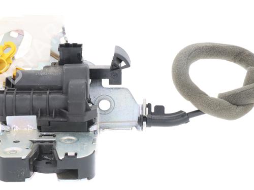 Serratura cofano posteriore AUDI Q2 (GAB, GAG) 35 TDI quattro (150 hp) 30810868