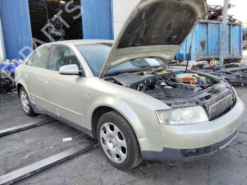 Brugte AUDI A4 B6 (8E2) 1.9 TDI (130 hp) 4184323