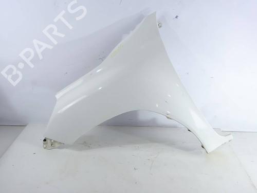 left-front-fenders-toyota-hilux-viii-platformchassis-_n1_-2015-40154249 main image
