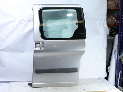 Venstre side skydedør Venstre side skydedør CITROËN BERLINGO / BERLINGO FIRST MPV (MF_, GJK_, GFK_) 1.9 D (MFWJZ) (70 hp) 37195352 37195352