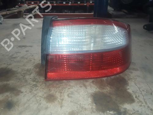 Used Right taillight RENAULT LAGUNA II (BG0/1_) [2001-2007]  8560349