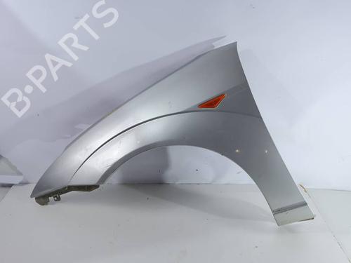 Used Left front fenders Left front fenders FORD FOCUS I Saloon (DFW) 1.8 Turbo DI / TDDi (75 hp) 40077460 40077460