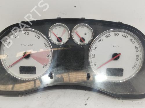 Used Instrument cluster PEUGEOT 307 CC (3B) 1.6 16V (110 hp) 26222219