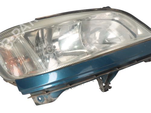Used Right headlight Right headlight OPEL ZAFIRA A MPV (T98) 1.6 16V (F75) (101 hp) 33464455 33464455