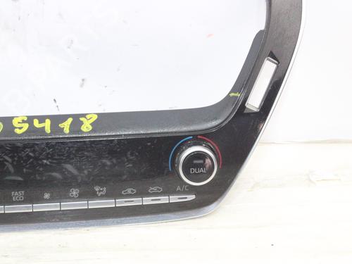 Climate control TOYOTA COROLLA Hatchback (_E21_, _EA1_, _EH1_) 1.8 Hybrid (ZWE211) | BP15837332I5 
