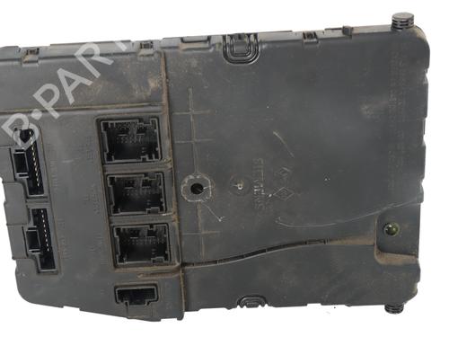 Used Fuse box Fuse box RENAULT GRAND SCÉNIC II (JM0/1_) 1.9 dCi (116 hp) 33793380 33793380