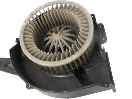 Used Heater blower motor Heater blower motor VW POLO IV (9N_, 9A_) 1.4 TDI (75 hp) 32719680 32719680