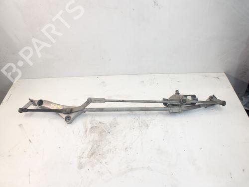 Used Front wiper motor MERCEDES-BENZ B-CLASS Sports Tourer (W245) B 170 (245.232) (116 hp) 17454247