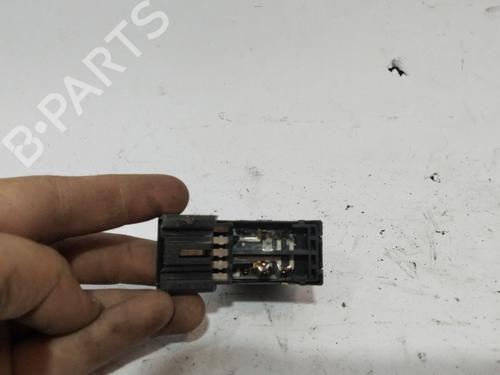 Interrupteur de vitre avant droite SUZUKI SWIFT III (MZ, EZ)  | BP28191846I26 