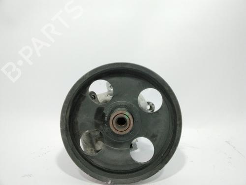 Used Steering pump RENAULT LAGUNA II Grandtour (KG0/1_) 1.6 16V (KG0A, KG0L) (107 hp) 10502421