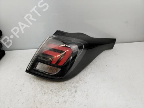 Used Right taillight OPEL CROSSLAND X / CROSSLAND (P17, P2QO) [2017-2025]  18506214