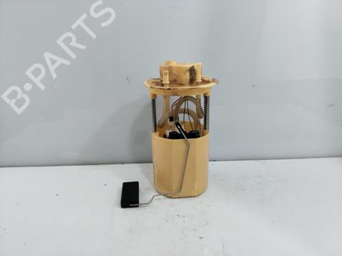 Used Fuel pump OPEL CORSA E (X15) [2014-2025]  21001808