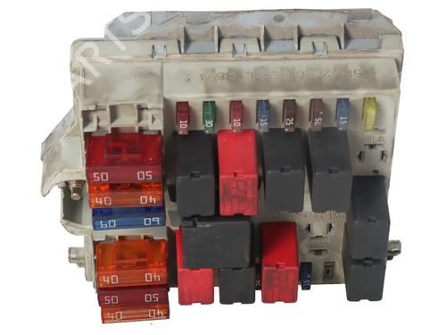 Used Fuse box Fuse box ALFA ROMEO GT (937_) 1.9 JTD (937CXN1B) (150 hp) 33962988 33962988