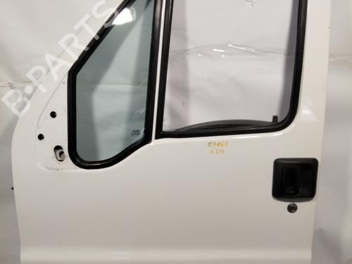 Used Left front door PEUGEOT BOXER Van (244) [2001-2025]  21762701