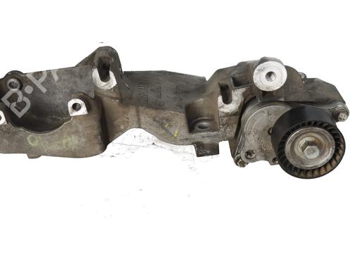 Used Support RENAULT LAGUNA II (BG0/1_) 2.0 dCi (BG1T) (150 hp) 32164772